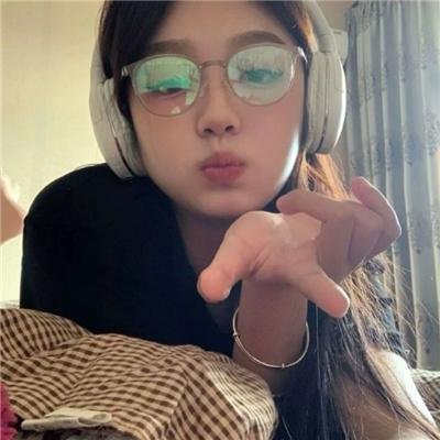 我们与爱的距离海报
